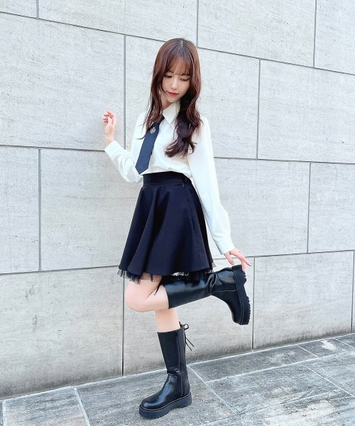 F i.n.t(フィント)の「バックレースアップロングブーツ(ブーツ・レディース・ブラック/ブラウン・M/L/S)」の10枚目の写真