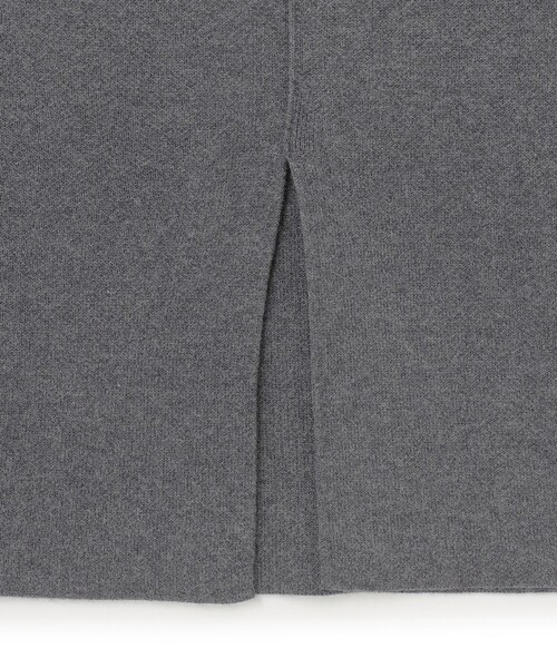 UNFILO（アンフィーロ）の「ナローライン ニットスカート（スカート・レディース・ブラック系/グレー系・SMALL/MEDIUM/LARGE）」の15枚目の写真