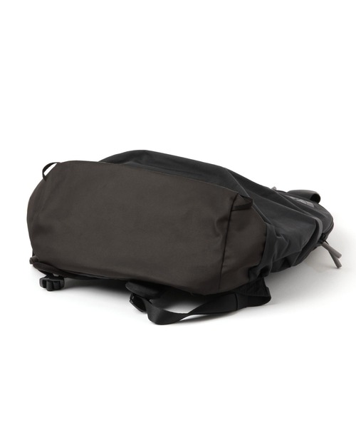 THE NORTH FACE（ザノースフェイス）の「【THE NORTH FACE(ザ・ノース・フェイス)】Never Stop DP（WOMEN)（バックパック/リュック・レディース・ブラック・FREE）」の10枚目の写真