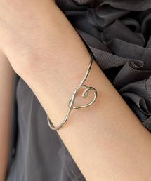 Olu.（オルドット）の「ウェーブハートバングル（ブレスレット）」