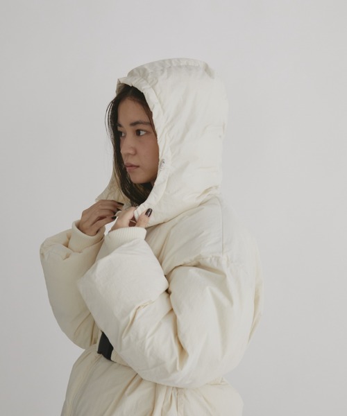 duei（デュイ）の「ウエストベルト付中綿コート / フード付中綿