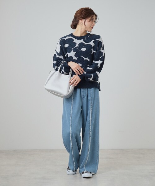 Cutie Blonde（キューティーブロンド）の「◆【あったか裏起毛】センターフリンジ イージーデニムパンツ（その他パンツ・レディース・ブルー系その他/ライトブルー・01/02/03/04）」の5枚目の写真