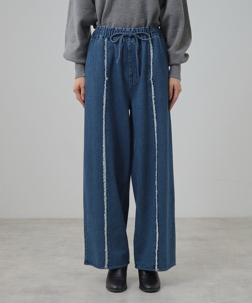 Cutie Blonde（キューティーブロンド）の「◆【あったか裏起毛】センターフリンジ イージーデニムパンツ（その他パンツ・レディース・ブルー系その他/ライトブルー・01/02/03/04）」の11枚目の写真