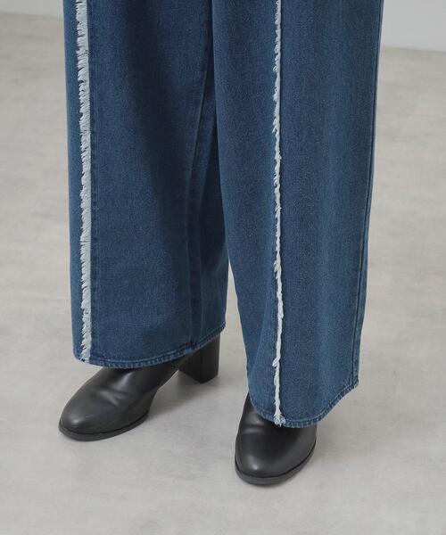 Cutie Blonde（キューティーブロンド）の「◆【あったか裏起毛】センターフリンジ イージーデニムパンツ（その他パンツ・レディース・ブルー系その他/ライトブルー・01/02/03/04）」の17枚目の写真