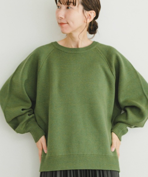 ITEMS URBANRESEARCH（アイテムズ アーバンリサーチ）の「スウェットライクニットプルオーバー（ニット/セーター・レディース・ネイビー/グリーン/オフホワイト・FREE）」の16枚目の写真