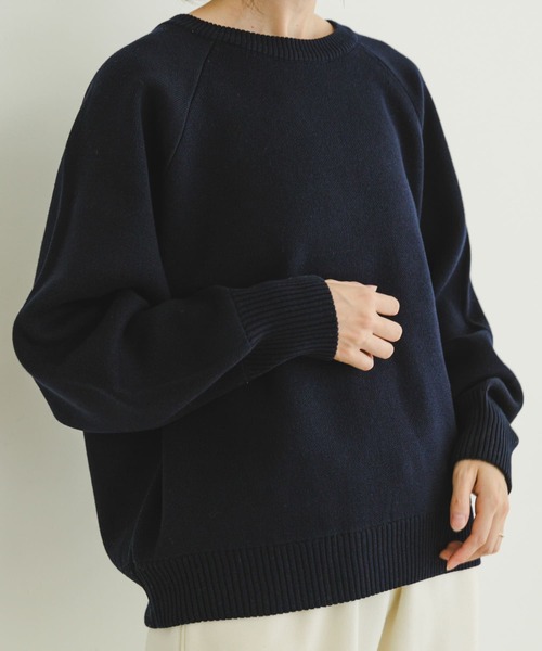 ITEMS URBANRESEARCH（アイテムズ アーバンリサーチ）の「スウェットライクニットプルオーバー（ニット/セーター・レディース・ネイビー/グリーン/オフホワイト・FREE）」の20枚目の写真