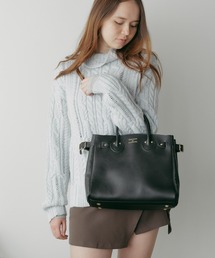 YOUNG&OLSEN The DRYGOODS STORE（ヤングアンドオルセン）の「YOUNG & OLSEN/ヤングアンドオルセン EMBOSSED LEATHER BELTED TOTE S エンボスレザー ベルテッド トートバッグ 2026年春夏　再入荷（トートバッグ）」