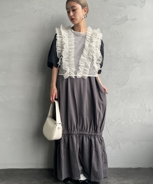 nenom（ネノム）の「[nenom/ネノム] 2WAY シアーチュールフリル リボンベスト【追加】（ベスト・レディース・ブラック/チャコール/アイボリー・F）」の5枚目の写真