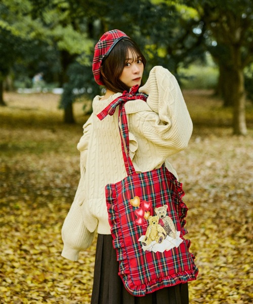 kutir（クティール）の「【クティールとレトロ】TeddyBear/テディベアコラボ　リボンチェックフリルトート（ショルダーバッグ・レディース・レッド/グリーン・FREE）」の10枚目の写真