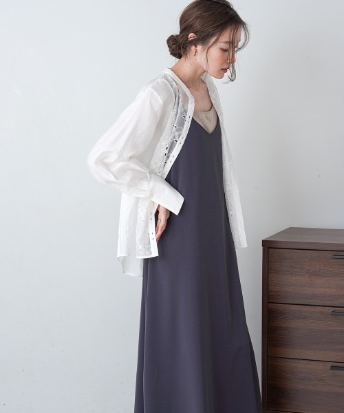 Bab(バブ)の「フロント刺繍レースブラウス(シャツ/ブラウス・レディース・アイボリー/ブラック・MEDIUM)」の8枚目の写真