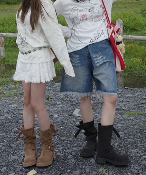 mebole(メボレ)の「バックルミドルブーツ(ブーツ・レディース・ブラック/ベージュ・LARGE/MEDIUM/SMALL)」の3枚目の写真