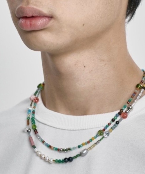 AJOBYAJO（アジョバイアジョ）の「【AJOBYAJO】Multi Color Beads Layered Necklace（ネックレス・メンズ・マルチ・ONE SIZE）」の2枚目の写真