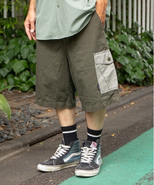 APPLEBUM(アップルバム)の「Dyeing Cargo Shorts(カーゴパンツ・メンズ・ブラック/カーキ・MEDIUM/LARGE/X-LARGE)」の2枚目の写真