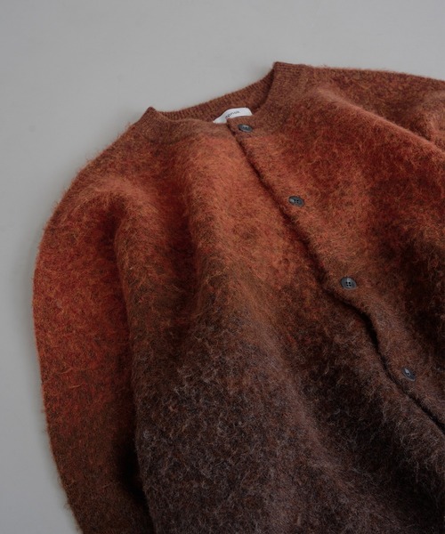 epnok（エプノック）の「グラデーションルーズカーディガン（カーディガン/ボレロ・メンズ・レッド/ネイビー/ブラック/ブルー/ライトグレー/ブラウン・LARGE/MEDIUM/SMALL）」の8枚目の写真