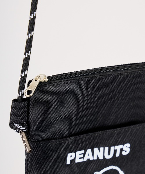 PEANUTS(ピーナッツ)の「【 PEANUTS / ピーナッツ 】 スヌーピー ファスナー仕様 ショルダー サコッシュ NJI(ショルダーバッグ・レディース・ホワイト/ブラック/グレー・FREE)」の8枚目の写真