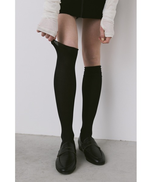 un/neu(アンノイ)の「シンプルシアーハイソックス / ロングソックス(ソックス/靴下・レディース・ブラック/ホワイト・FREE)」の11枚目の写真