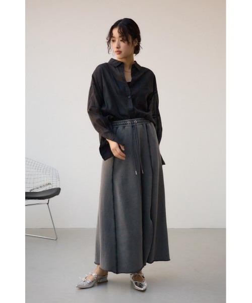 AZUL by moussy（アズールバイマウジー）の「ビンテージライク裏毛フレアスカート　春服　秋服　夏服　スウェットスカート　ロングスカート（スカート・レディース・杢グレー/ブラック・FREE）」の5枚目の写真