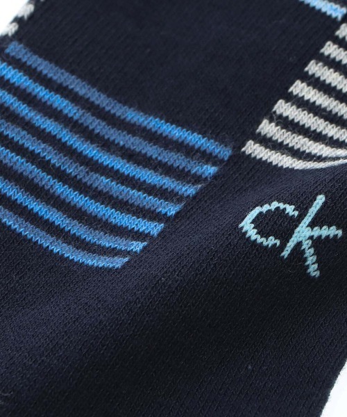 Calvin Klein（カルバン・クライン）の「Calvin Klein メンズ ボーダーブロック ミドルソックス 02542270（ソックス/靴下・メンズ・オフホワイト/ダークグレー/グレー系その他/ダークネイビー・25-27CM）」の5枚目の写真