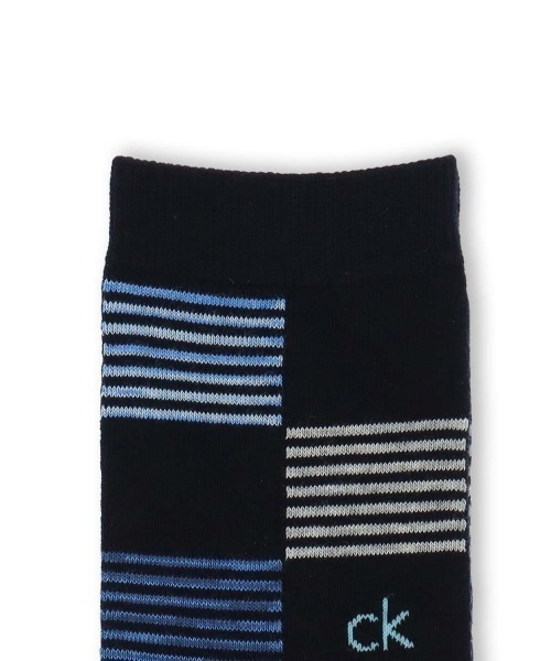 Calvin Klein（カルバン・クライン）の「Calvin Klein メンズ ボーダーブロック ミドルソックス 02542270（ソックス/靴下・メンズ・オフホワイト/ダークグレー/グレー系その他/ダークネイビー・25-27CM）」の6枚目の写真