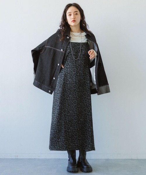 RAGEBLUE(レイジブルー)の「バックリボン/レオパードキャミワンピース(ワンピース・レディース・グレー系/ブラウン系・FREE)」の4枚目の写真