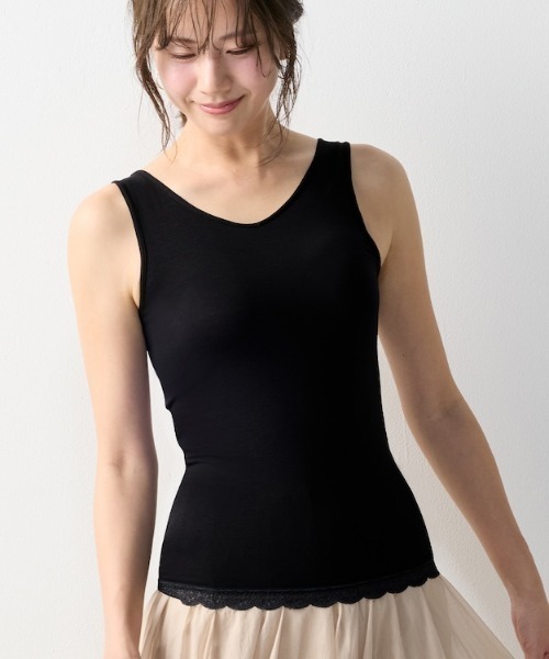 AMOSTYLE BY TRIUMPH(アモスタイルバイトリンプ)の「タンクトップ ベーシックインナー AMST1520 Top JX(キャミソール・レディース・グレー/ブラック/ベージュ・M/L)」の16枚目の写真