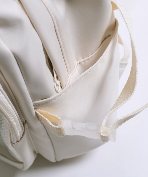 shopnikoniko（ショップニコニコ）の「痛バ リュック 痛バッグ 推し活 クリアポケット付き ミニリュックサック（バックパック/リュック・レディース・ブラック/ホワイト・フリー）」の22枚目の写真