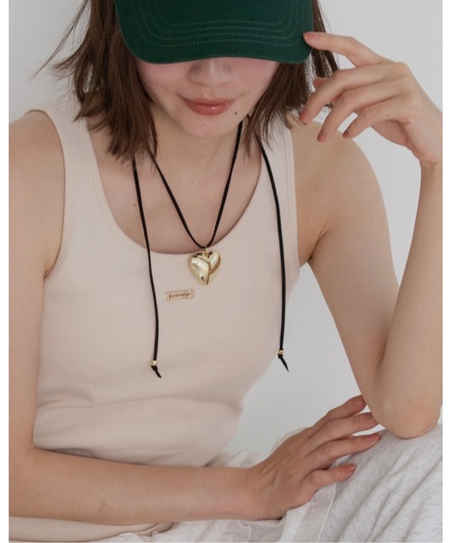 jumelle（ジュメロ）の「emblem rib tank（タンクトップ・レディース・ベージュ/ホワイト/チャコール・FREE）」の3枚目の写真