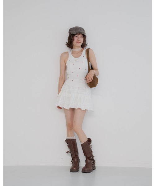 jumelle（ジュメロ）の「emblem rib tank（タンクトップ・レディース・ベージュ/ホワイト/チャコール・FREE）」の9枚目の写真