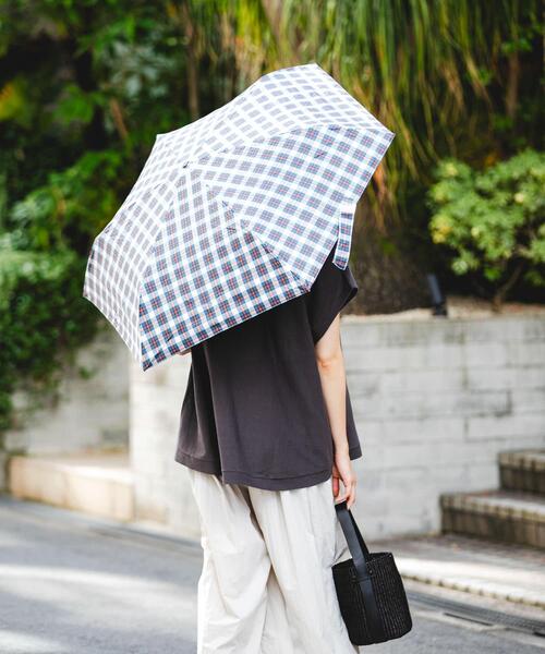 URBAN RESEARCH(アーバンリサーチ)の「晴雨兼用コンパクトアンブレラ(長傘・レディース・チェック/アイボリー/シルバー・-)」の10枚目の写真
