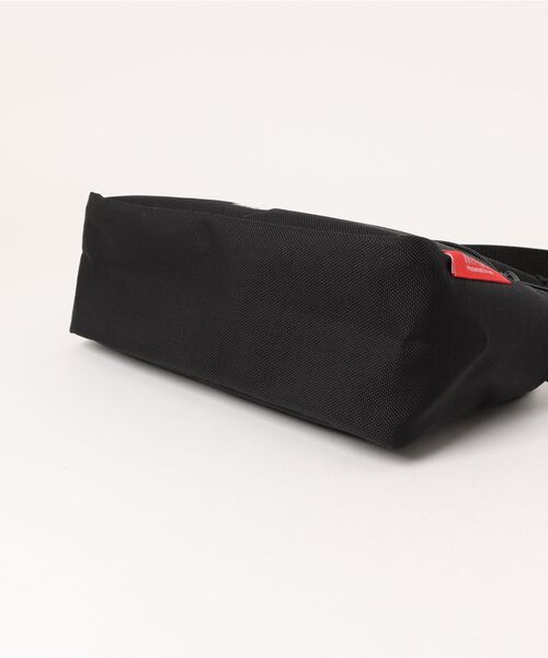 Manhattan Portage（マンハッタンポーテージ）の「THE SPRINTER（LG）VER 2 DORAEMON 25（ショルダーバッグ・メンズ・ブラック・SMALL）」の12枚目の写真