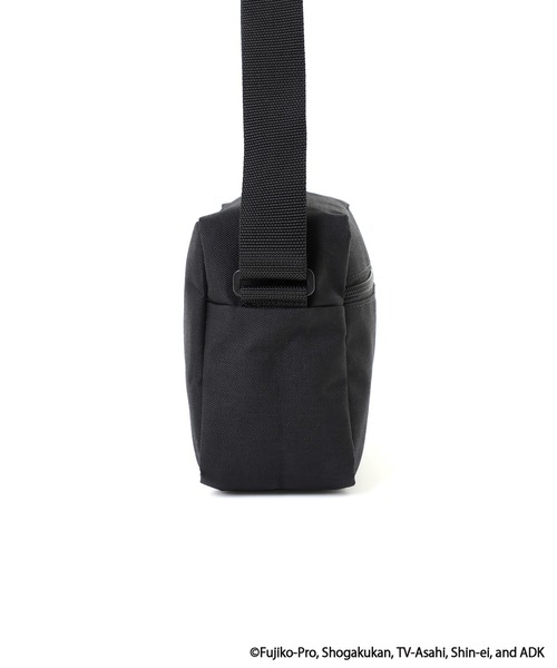 Manhattan Portage（マンハッタンポーテージ）の「THE SPRINTER（LG）VER 2 DORAEMON 25（ショルダーバッグ・メンズ・ブラック・SMALL）」の3枚目の写真