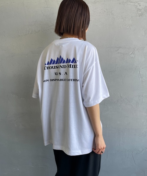 THOUSAND MILE（サウザンドマイル）の「[THOUSAND MILE/サウザンドマイル] ブランドロゴ バックプリント ショートスリーブTシャツ（Tシャツ/カットソー・レディース・ブラック/ホワイト・M/L）」の13枚目の写真