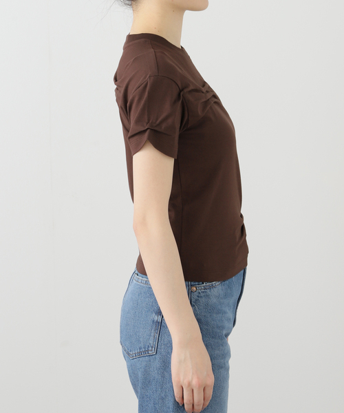 PULP/417EDIFICE(パルプフォーワンセブンエディフィス)の「【Geek Office / ギークオフィス】LCDC DART-DETAIL SLIM T-SHIRT(Tシャツ/カットソー・レディース・ホワイト/ブラウン/ブラック・SMALL/MEDIUM)」の4枚目の写真