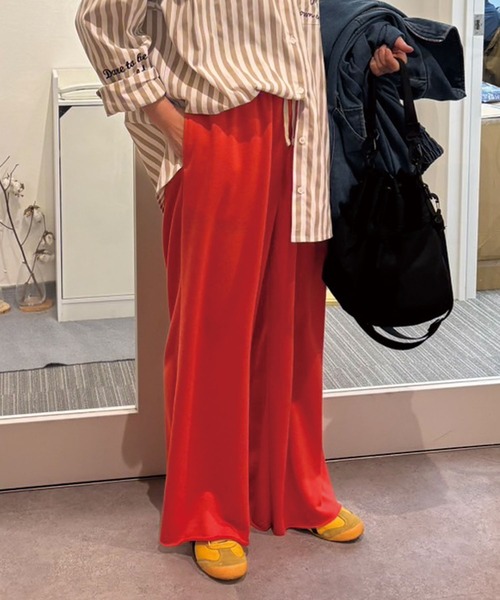 CORNERS by KR（コーナーズバイケーアール）の「【CORNERS by KR】裏毛ワイドスウェットパンツ（スウェットパンツ・レディース・レッド/杢グレー/オートミール・FREE）」の3枚目の写真