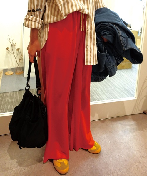 CORNERS by KR（コーナーズバイケーアール）の「【CORNERS by KR】裏毛ワイドスウェットパンツ（スウェットパンツ・レディース・レッド/杢グレー/オートミール・FREE）」の4枚目の写真