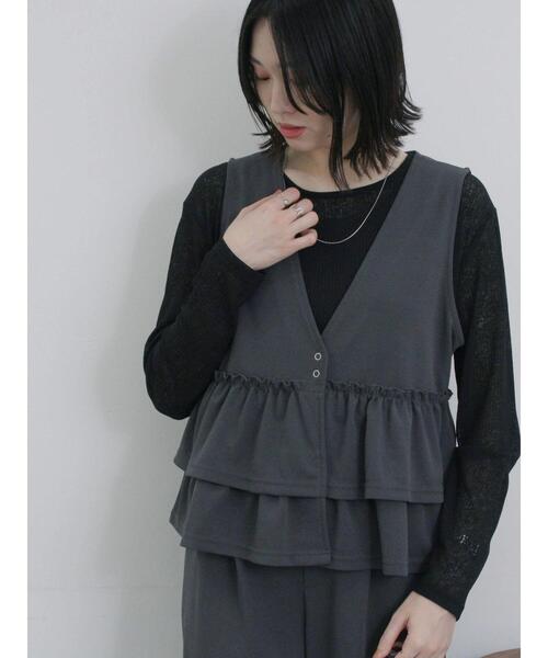 Samansa Mos2 blue（サマンサモスモスブルー）の「ペプラムベスト(セットアップ可)（ベスト・レディース・ベージュ/チャコールグレー/カーキ/ライトベージュ・F）」の7枚目の写真