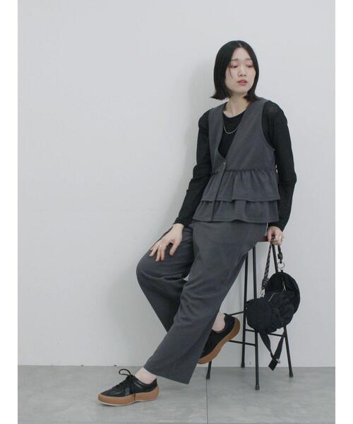 Samansa Mos2 blue（サマンサモスモスブルー）の「ペプラムベスト(セットアップ可)（ベスト・レディース・ベージュ/チャコールグレー/カーキ/ライトベージュ・F）」の13枚目の写真