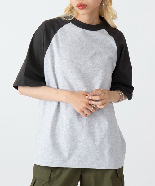 United Athle(ユナイテッドアスレ)の「【United Athle】5.6オンス ラグランTシャツ ビッグシルエット 半袖 5041(Tシャツ/カットソー・レディース・ライトグレー系3/ライトグレー系1/ホワイト×ブラック/アイボリー系2/ホワイト×パープル/アイボリー系1/ライトグレー系2・S)」の4枚目の写真