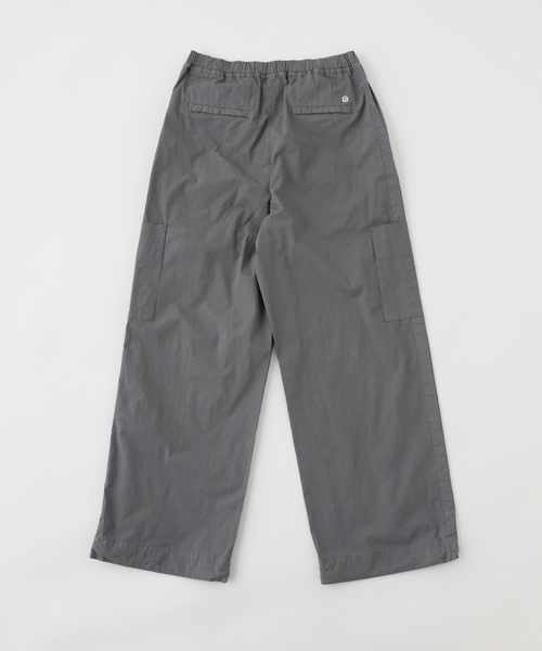 CALMER（カルメール）の「CALMER (カルメール) 別注 ナチュラルダイ パンツ（スラックス・メンズ・グレー/サックスブルー・LARGE/MEDIUM）」の3枚目の写真