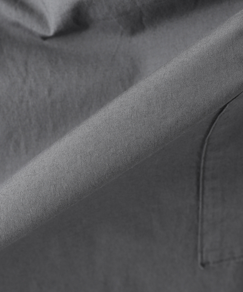 CALMER（カルメール）の「CALMER (カルメール) 別注 ナチュラルダイ パンツ（スラックス・メンズ・グレー/サックスブルー・LARGE/MEDIUM）」の5枚目の写真