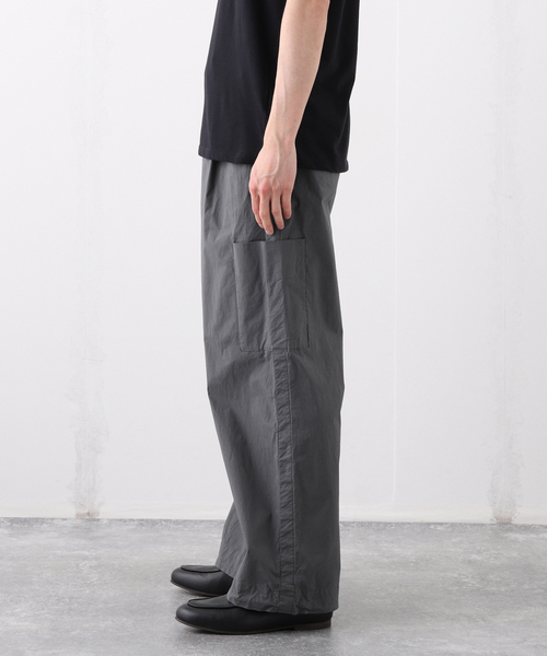 CALMER（カルメール）の「CALMER (カルメール) 別注 ナチュラルダイ パンツ（スラックス・メンズ・グレー/サックスブルー・LARGE/MEDIUM）」の9枚目の写真