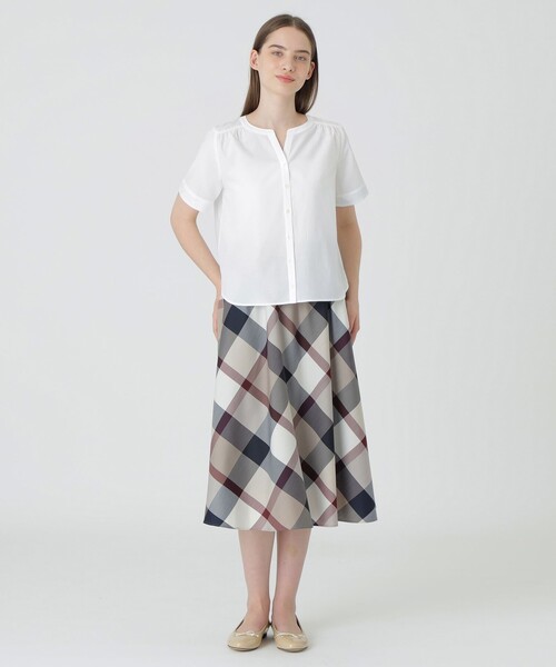 BLUE LABEL CRESTBRIDGE(ブルーレーベルクレストブリッジ)の「クレストブリッジチェックライトクロッシングツイルスカート(スカート・レディース・グレー系その他2/オレンジ系その他2/ベージュ系その他・38/36)」の10枚目の写真