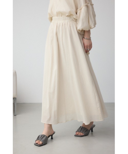 AZUL by moussy(アズールバイマウジー)の「コットンボイルフレアスカート 春服 秋服 夏服 無地 ロングスカート ウエストゴム(スカート・レディース・チャコールグレー/アイボリー/ピンク・FREE)」の4枚目の写真