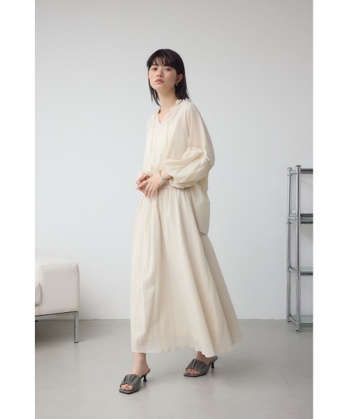 AZUL by moussy(アズールバイマウジー)の「コットンボイルフレアスカート 春服 秋服 夏服 無地 ロングスカート ウエストゴム(スカート・レディース・チャコールグレー/アイボリー/ピンク・FREE)」の6枚目の写真