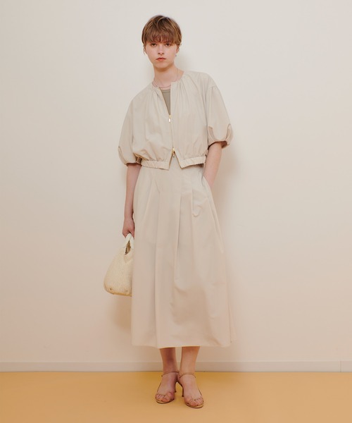 allureville（アルアバイル）の「マットタフタアンイーブンタックスカート（スカート・レディース・ブラック/ライトベージュ/インディゴブルー・1/2）」の21枚目の写真