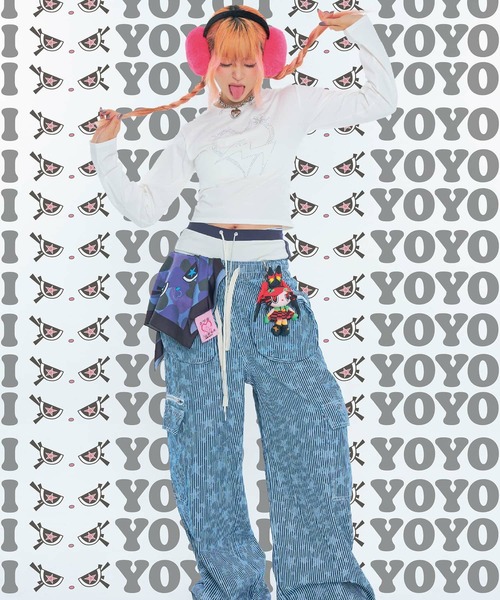 SPINNS(スピンズ)の「『SPINNS×YONGYONG』ヨンヨンロゴ星パンツ(その他パンツ・レディース・ブルー・ONESIZE)」の2枚目の写真