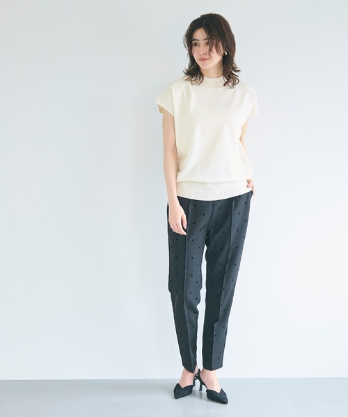 coca(coca)(コカ)の「【WEB限定セール】シャリ感レーヨンハイネックフレンチスリーブニット(ニット/セーター・レディース・イエロー/その他1/ブラック/アイボリー・S/M/L)」の5枚目の写真
