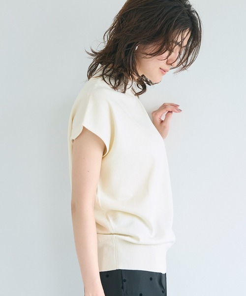 coca(coca)(コカ)の「【WEB限定セール】シャリ感レーヨンハイネックフレンチスリーブニット(ニット/セーター・レディース・イエロー/その他1/ブラック/アイボリー・S/M/L)」の8枚目の写真