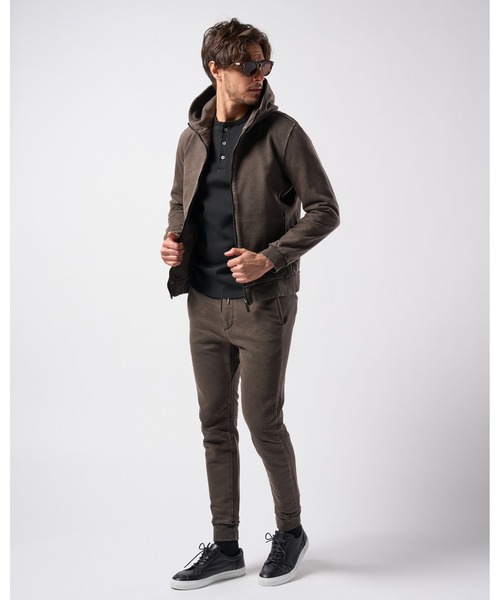 wjk(ダヴルジェイケイ)の「basic zip-up parka(piece-dyed)(パーカー・メンズ・ダークブラウン/ダークグレー・SMALL/MEDIUM/LARGE/X-LARGE)」の11枚目の写真