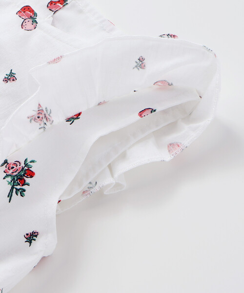 SLAP SLIP（スラップスリップ）の「【お揃い】デニムチェックイチゴ×お花プリントスモッキングワンピース(80~130cm)（ワンピース・キッズ・ブルー系その他/ホワイト系その他・100cm/120cm/130cm/80ｃｍ/90cm/110cm）」の13枚目の写真